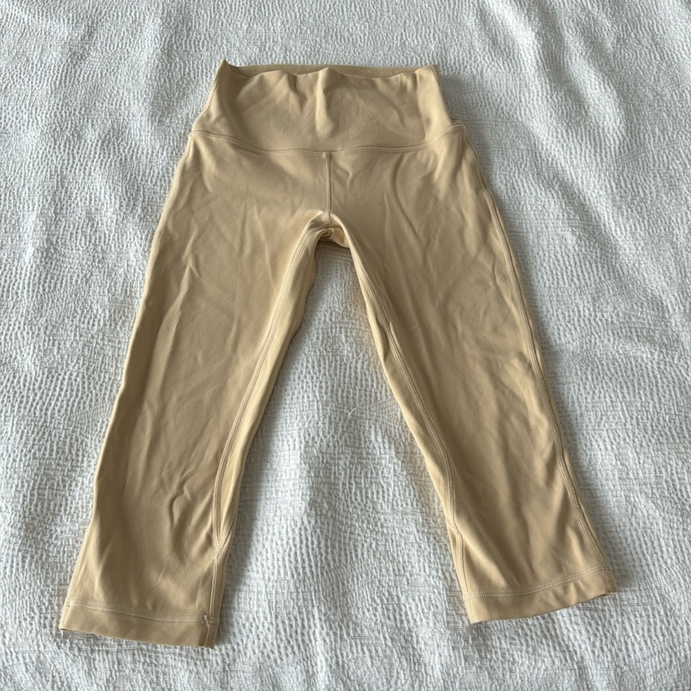 Lululemon Align Cream 26” Capri Legging⚡️